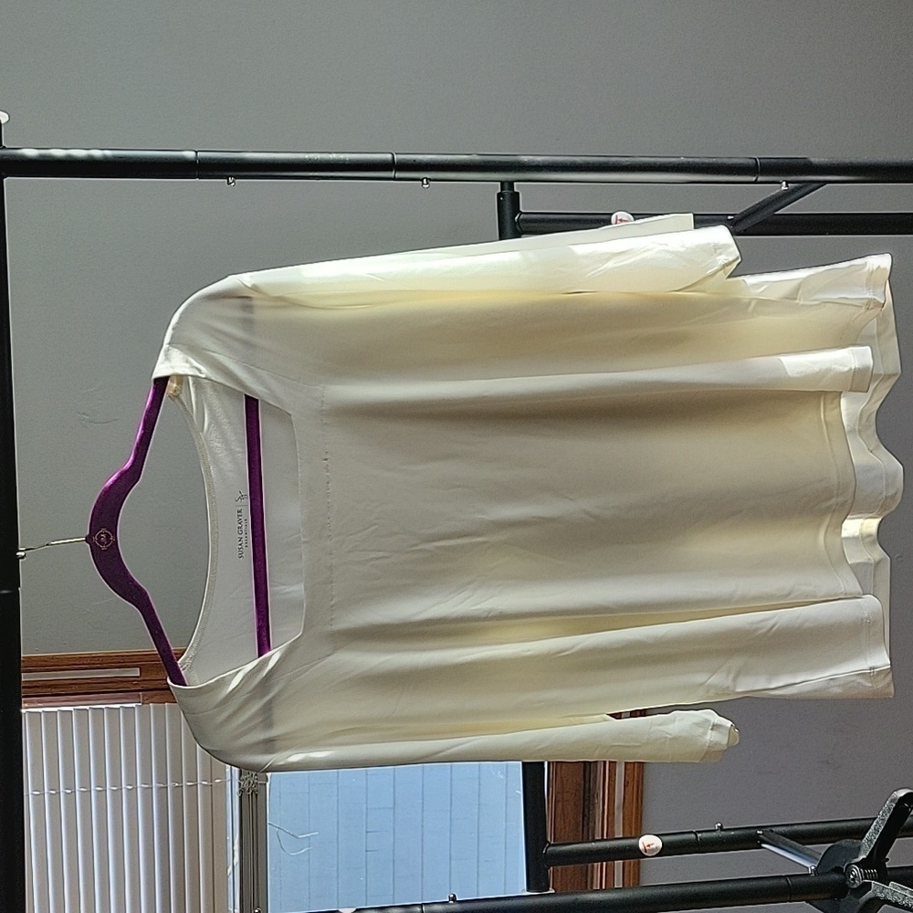New Susan Grave Square Neck Top Size 1X